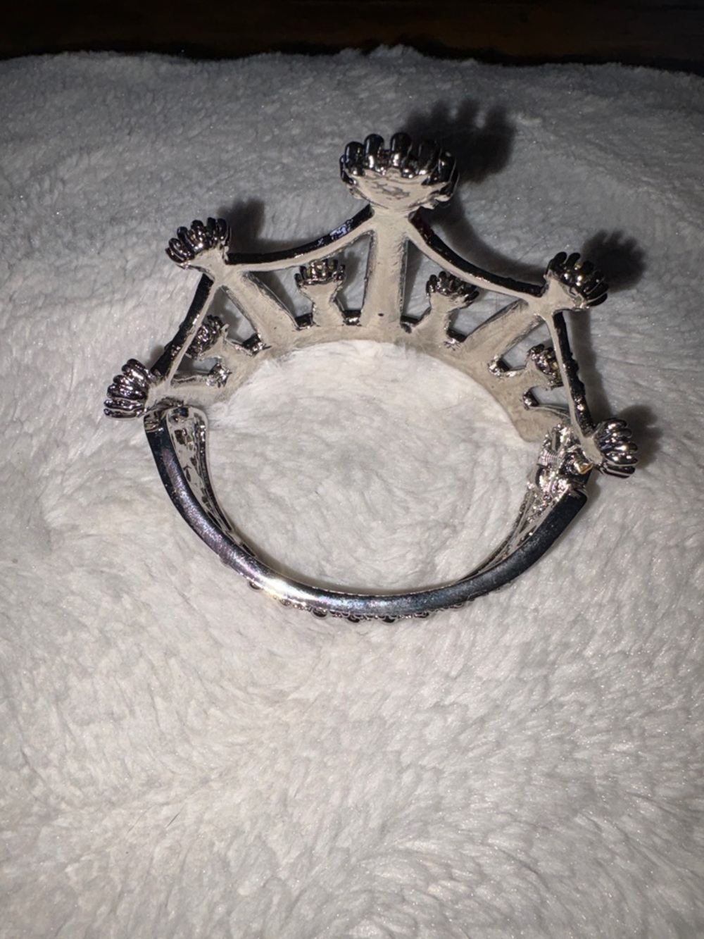 Crown~ Silver Rhinestone Bracelet with Black Stones ~NEW - Picture 3 of 5